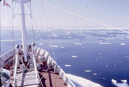 ${folderTitle} L'andromède en Hudson Bay était commandé par le commandant 