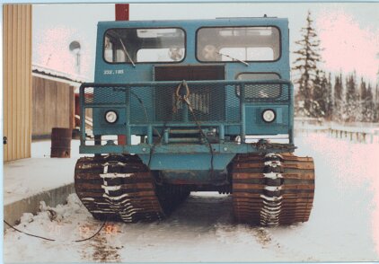 Fairbanks Alaska 1981-1982 par Alain Lamy Alain Lamy et André Mariage ont passé 3 semaines à Fairbanks pour préparer le matériel; ${