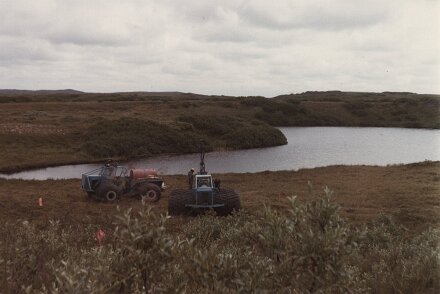 Alaska, Aléoutiennes été 1982 par Christian Madillac Sondeuse sur buggy ${