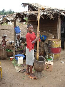 20061008_153328_Congo_Recherche_sable_bitumineux_C_BOIS_DSC01107 Après CGG, séjour au Congo (Puits d'eau ZETAH) - Recherche sable bitumineux - Christian 08/10/2006 15:33 Christian BOIS © Christian BOIS