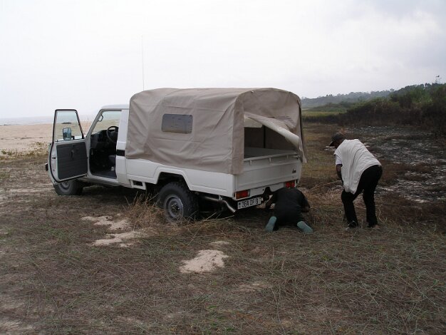 Aprés CGG, séjour au Congo ( Puits d'eau - ZETAH ) - Recherche sable bitumineux, galère