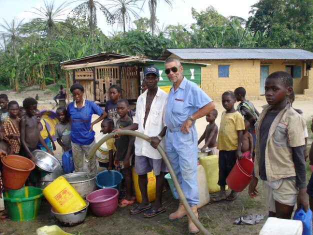 2006: Aprés CGG, séjour au Congo ( Puits d'eau - ZETAH ) - M'BOUBISSI