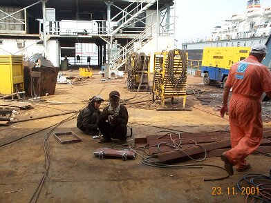 Photos Indonesie - Irian Jaya/Barges/Standard Barge/chantier standard - ${label} ${
