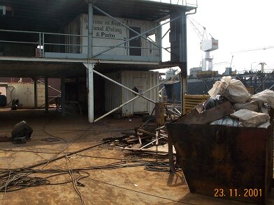 Photos Indonesie - Irian Jaya/Barges/Standard Barge/chantier standard - ${label} ${