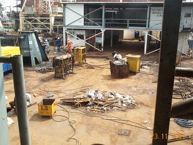 Photos Indonesie - Irian Jaya/Barges/Standard Barge/chantier standard - ${label} ${