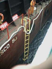 Photos Indonesie - Irian Jaya/Barges/bargeXplo - ${label} ${