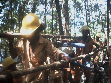 Photos Indonesie - Irian Jaya/Job training/Drilling Job Training - ${label} ${