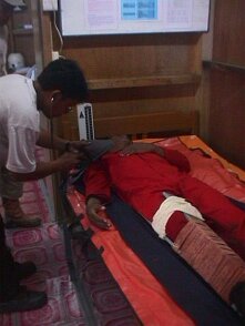 Photos Indonesie - Irian Jaya/Medevacs/050202 - ${label} ${