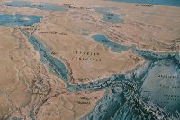 IMMENSITE du DESERT QUELQUES REFLEXIONS SUR LE DESERT DE LA PENINSULE ARABIQUE IMMENSITE du DESERT QUELQUES REFLEXIONS SUR LE DESERT DE LA PENINSULE ARABIQUE SUD EST DE L’ARABIE SAOUDITE (Rub Al Khali) et le SULTANATD’OMAN 1985 - 1991 par...